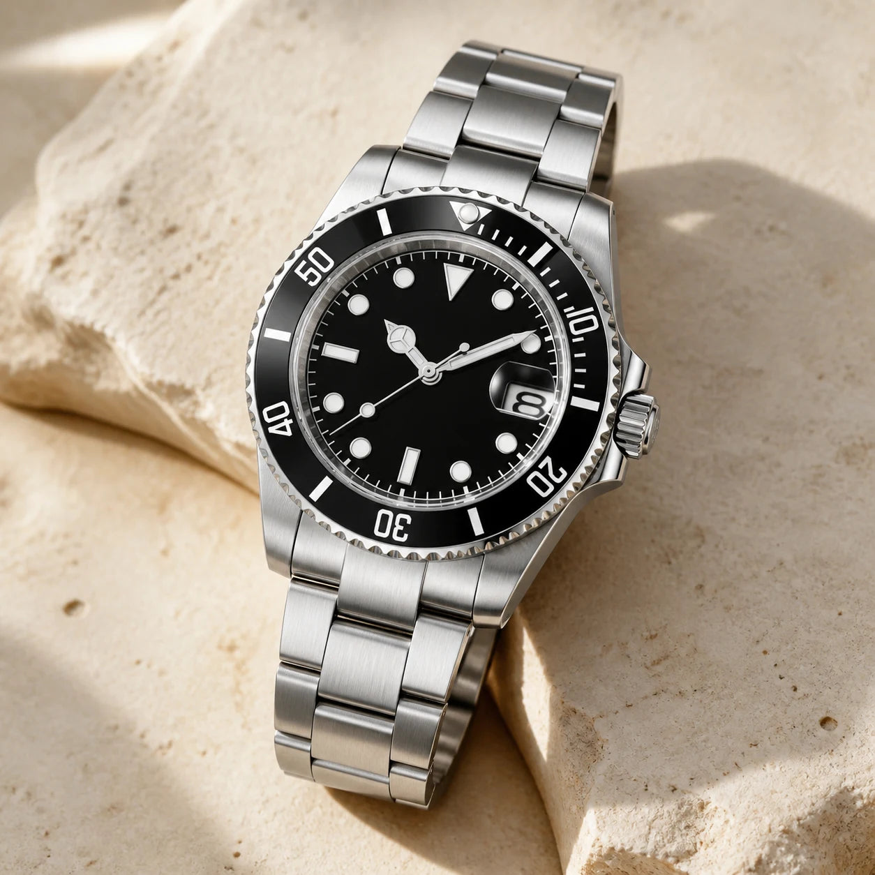 Breakwater 40 Diver Kit Black studio view
